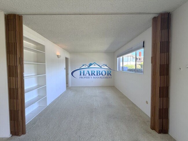 Foto del edificio - 23028 Nadine Cir