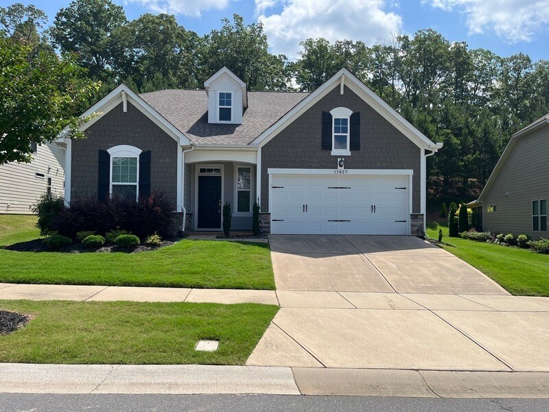 Foto principal - 17027 Challory Gln Wy