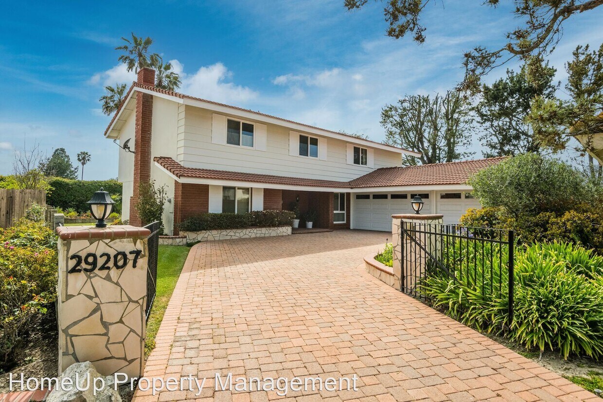 Foto principal - 4 br, 3 bath House - 29207 Beachside Drive