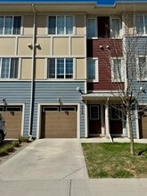 Building Photo - 314 Marquis Ln SE