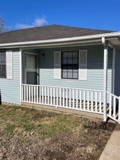 Building Photo - Dickson Duplex