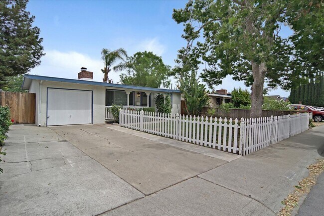 Foto del edificio - 10082 Endfield Way