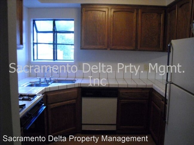 Building Photo - 2 br, 2 bath House - 7413 Auburn Oaks Cour...
