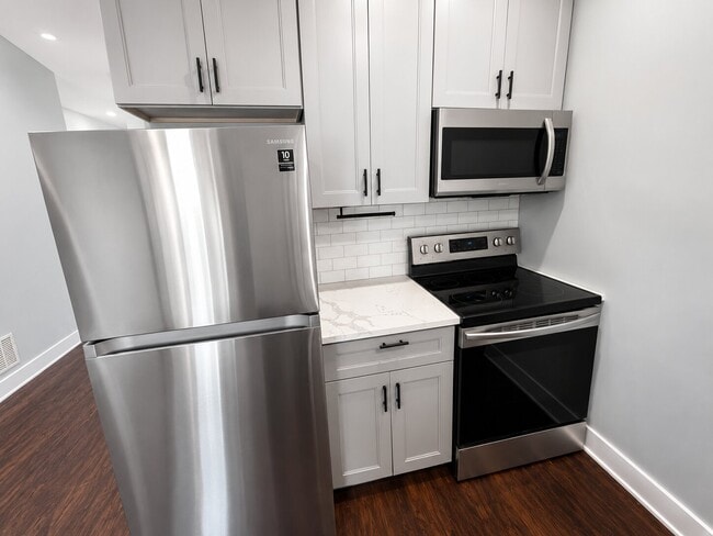 Photo - 3213 W Susquehanna Ave Apartment