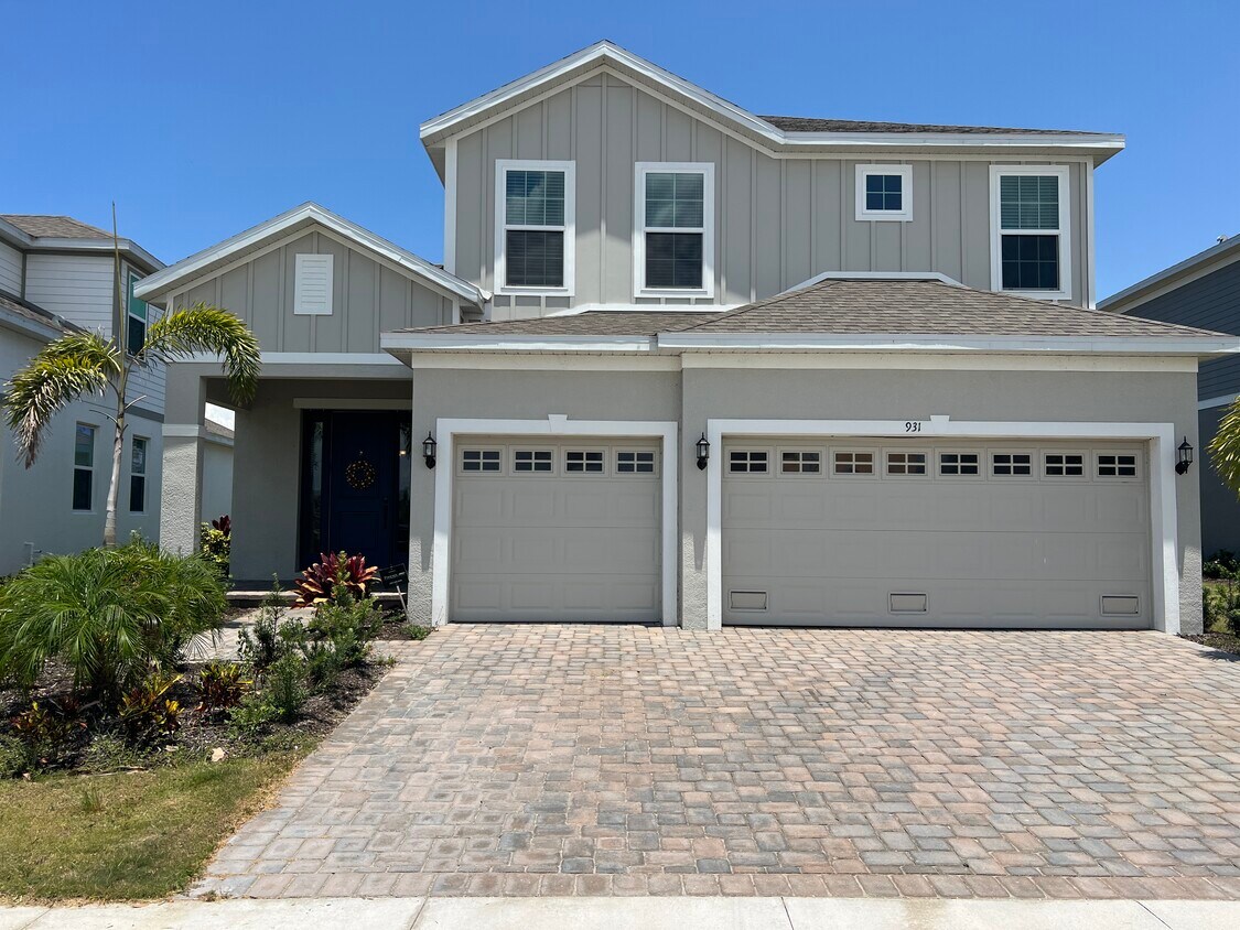 Primary Photo - 931 Signet Dr