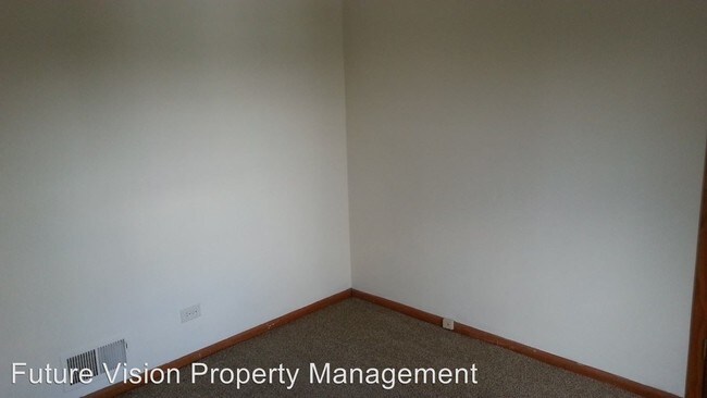 Building Photo - 2 br, 1 bath Apartment - 420 Campbell St