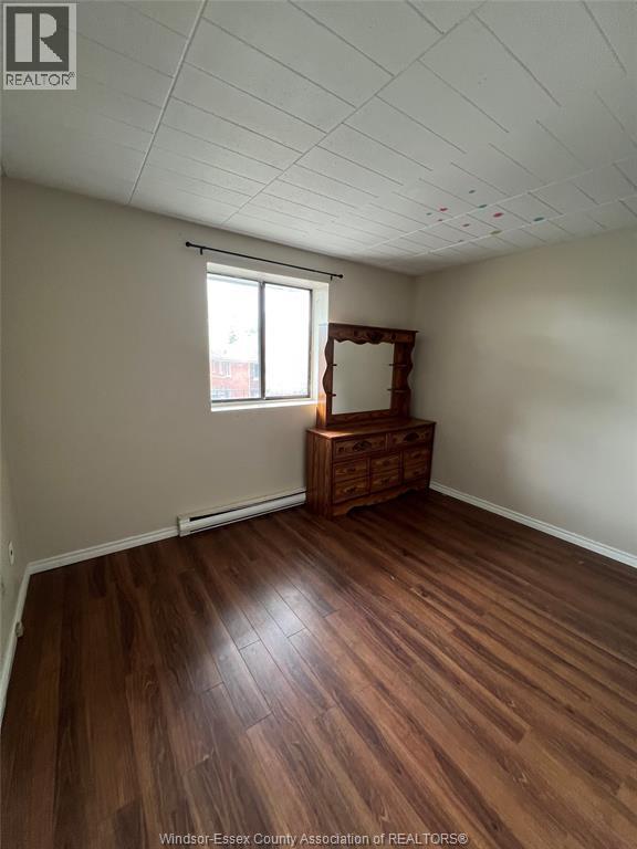 Building Photo - 1580 Moy Ave