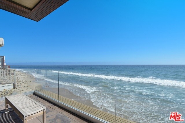 Foto del edificio - 42530 Pacific Coast Hwy