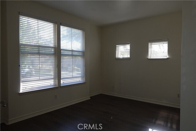 Building Photo - 5 Bayleaf Ln