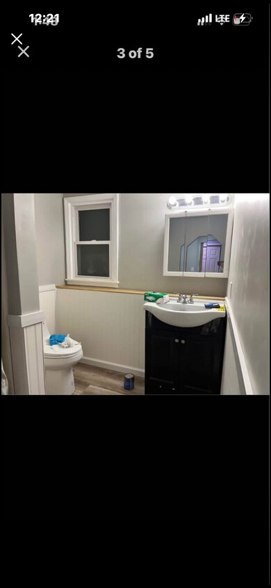 Foto del edificio - 96 N Greenfield Rd