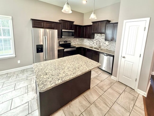 Building Photo - 8636 Birnham Cove