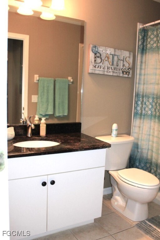 Building Photo - 16685 Lake Cir Dr