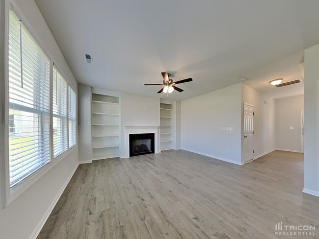 Foto del edificio - 258 Sturgeon St