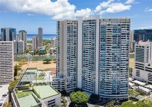 Building Photo - 2333 Kapiolani Blvd