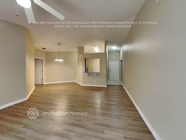 Foto del edificio - 11703 Brenford Crest Dr