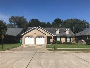 Building Photo - 2031 Golfview Dr