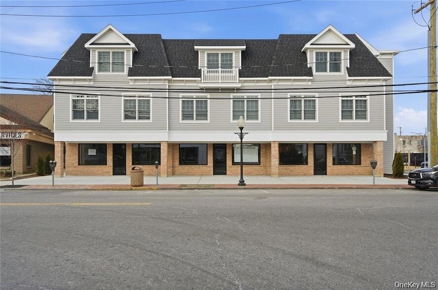 Photo - 180 Deer Park Avenue Unit 209