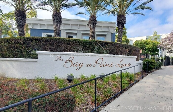 Primary Photo - 2 Bed, 2 Bath located within Point Loma an...