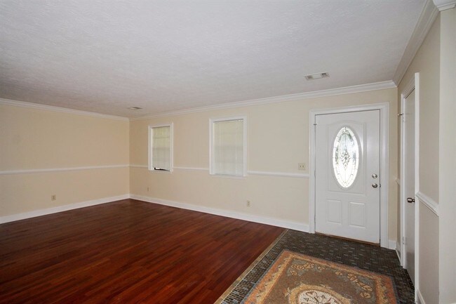 Foto del edificio - 4767 Mossy Ln NW