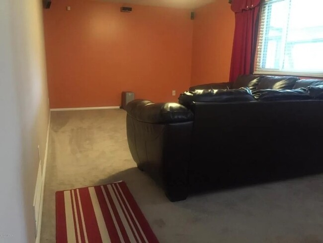 Building Photo - 3711 Balboa Pl