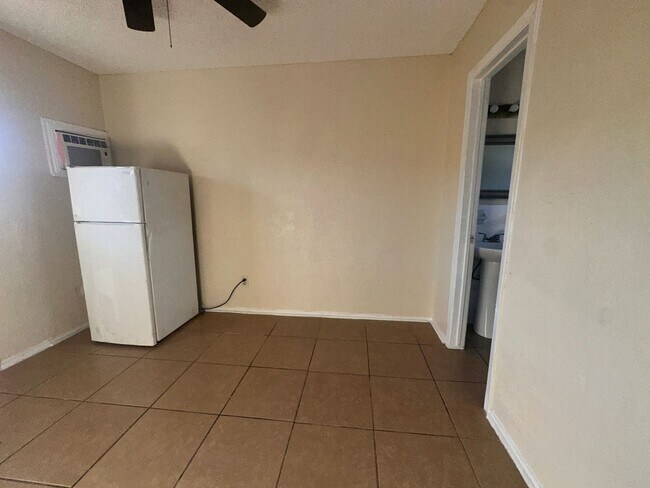 Foto del edificio - Affordable and Cozy Studio