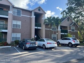 Building Photo - 7667 N Wickham Rd
