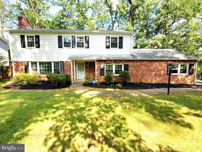 Foto del edificio - 9303 Fernwood Rd