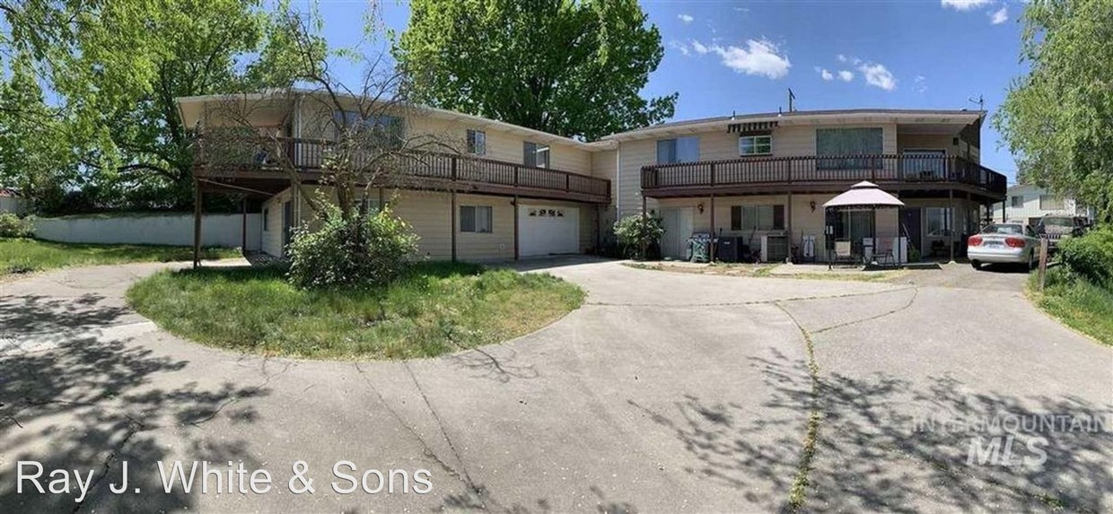 Foto principal - 1439 Terrace Dr