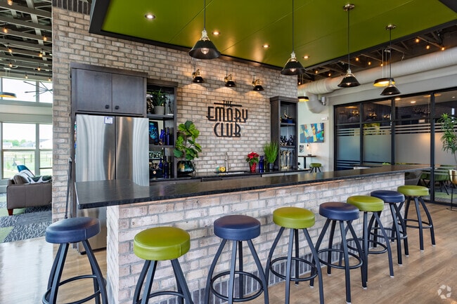 Clubhouse - The Emory North Liberty