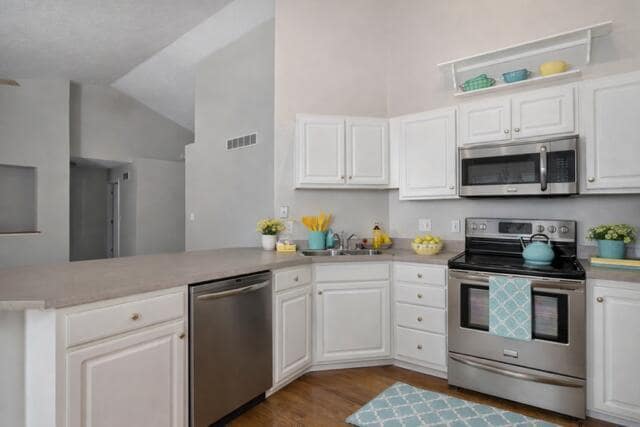 Foto del edificio - 8872 Richmond Rd