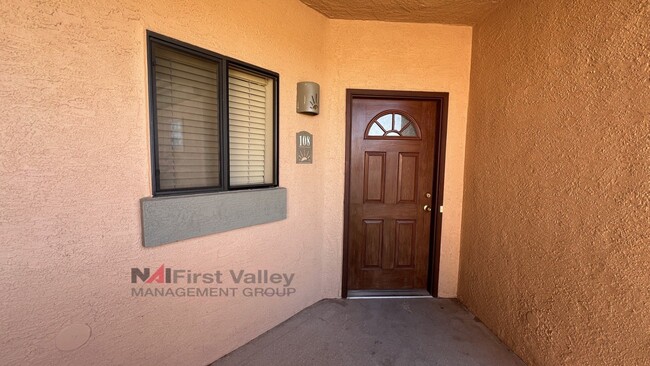 Building Photo - 3650 Morningstar Dr