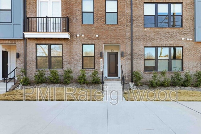 Foto del edificio - 1245 S Blount St