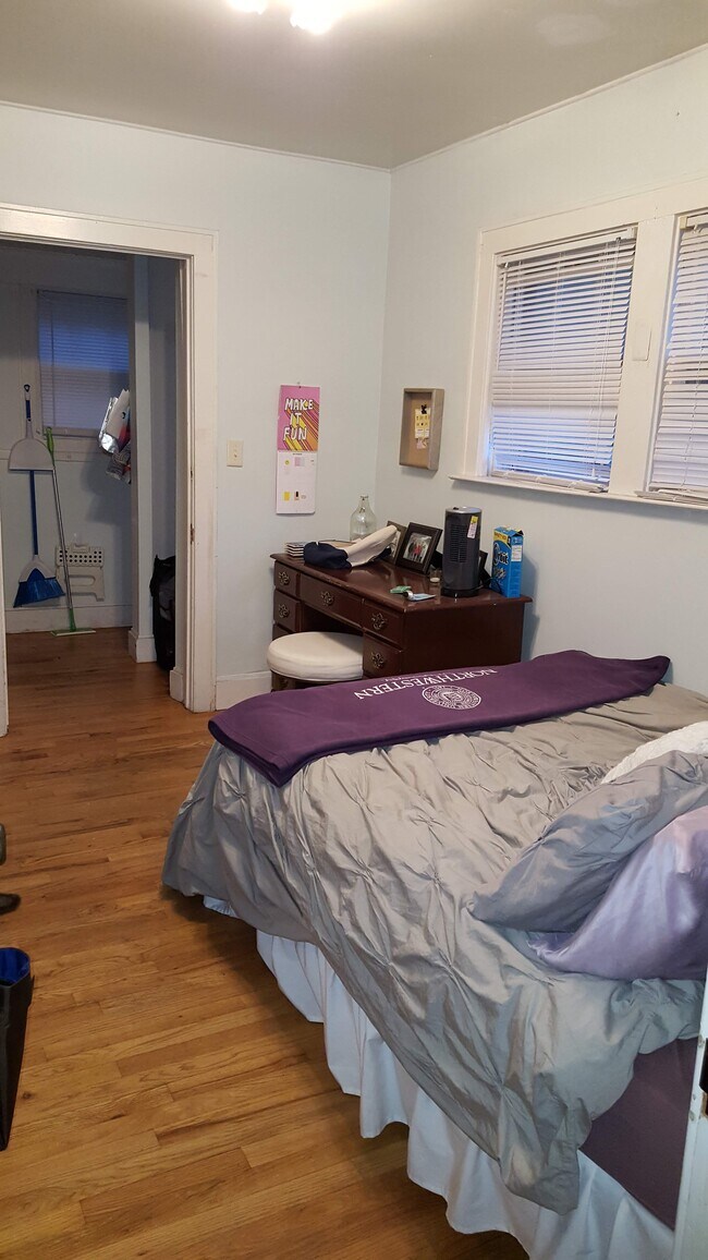 Dormitorio 1 - 1221 Packard St