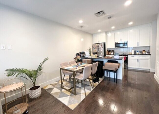 Foto del edificio - 432 McGrath Hwy