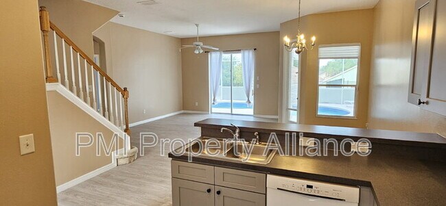 Building Photo - 516 Brunello Dr