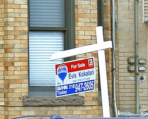 Foto del edificio - 31-78 Crescent St