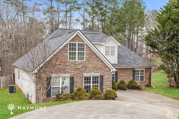 Building Photo - 4017 River Garden Cir