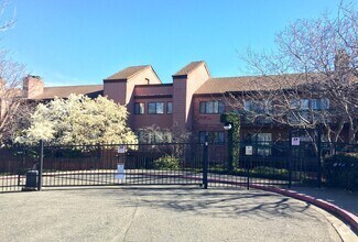 Building Photo - 25700 University Ct
