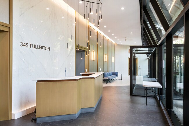 Foto del edificio - 345 W Fullerton Pkwy