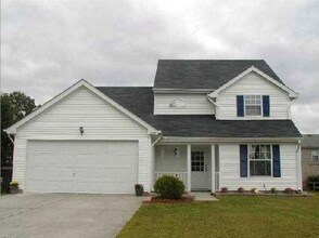 Building Photo - 1112 Van Loen Dr