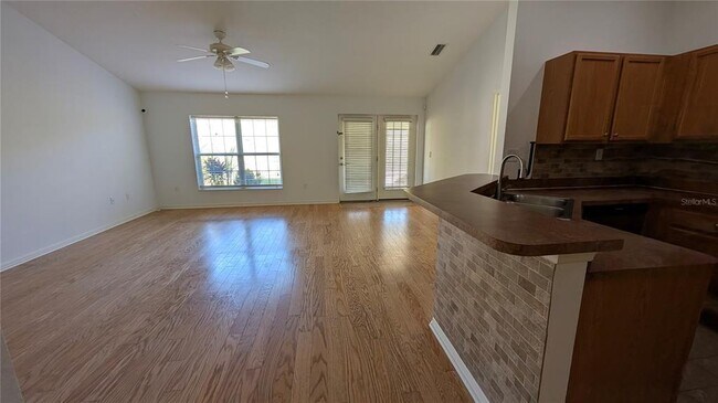 Foto del edificio - 288 Brookdale Loop