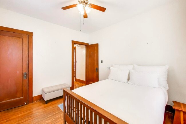 Foto del edificio - 23 N Adams St