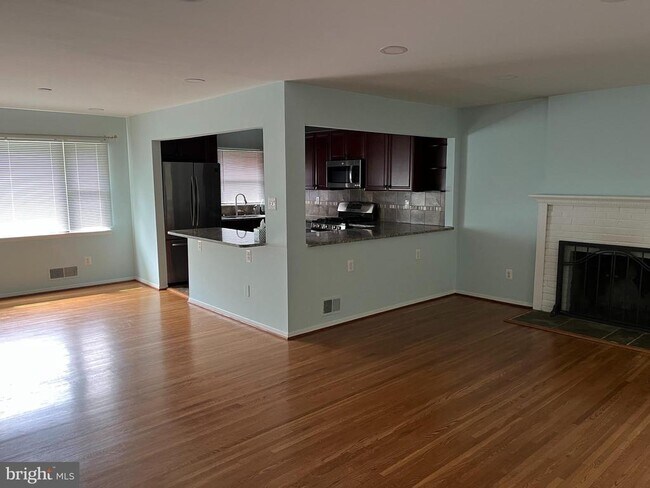 Foto del edificio - 5608 Heming Ave