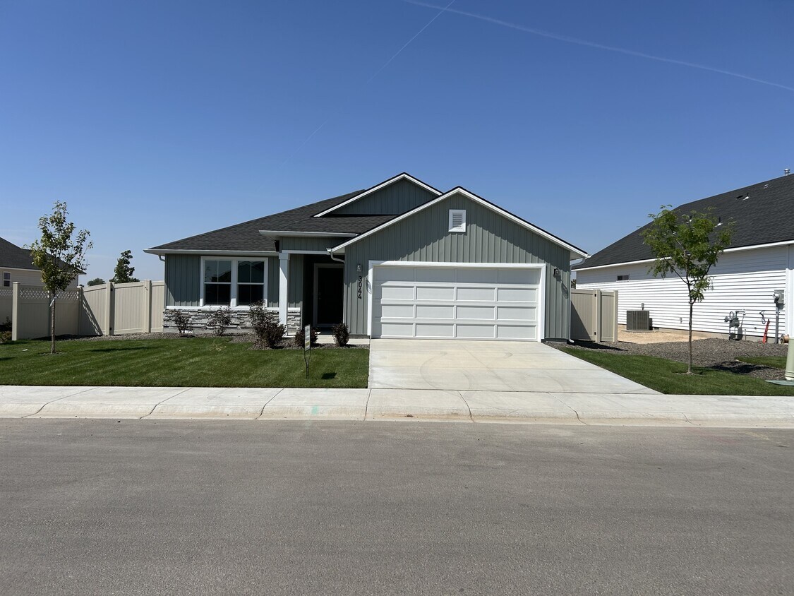Building Photo - 3044 W Animas Crk Dr