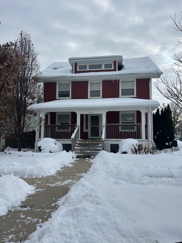 Foto principal - 1434 Elm St