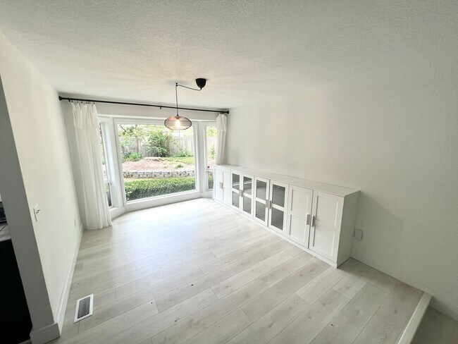 Foto del edificio - Charming Retreat in a Coveted Golf Community