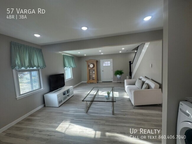 Foto del edificio - 57 Varga Rd