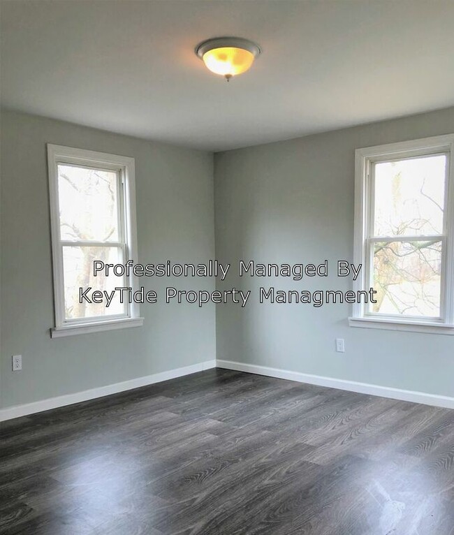 Building Photo - 1301 US-130