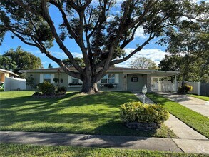 Building Photo - 1033 Gerona Ave