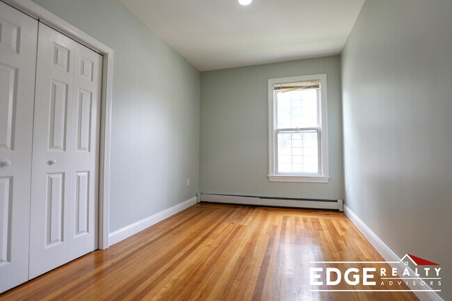 Foto del edificio - 1526 Commonwealth Ave